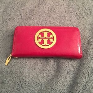 Tory Burch wallet