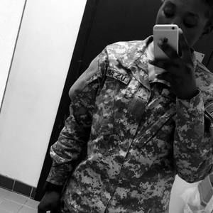 Meet your Posher, Jovane