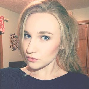 Meet your Posher, Kelsey