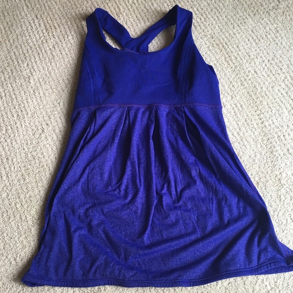 Lululemon top