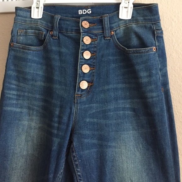 🚫SOLD🚫 BDG High Rise Twig Ankle Skinny Jeans - Picture 3 of 4