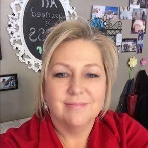 Meet your Posher, Joan