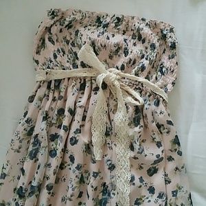 Spring time maxi dress