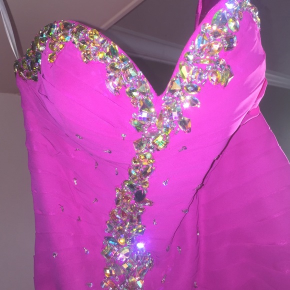 HOT PINK PROM DRESS