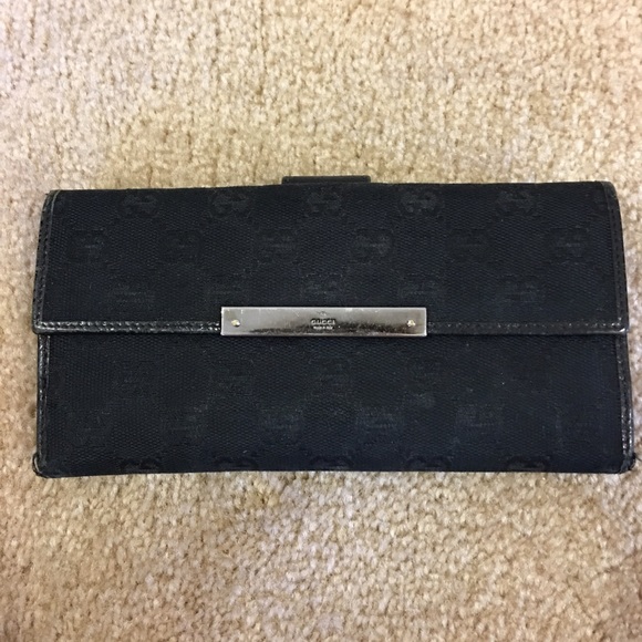 gucci fabric wallet