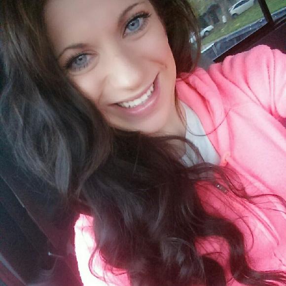 Meet your Posher, Nichole