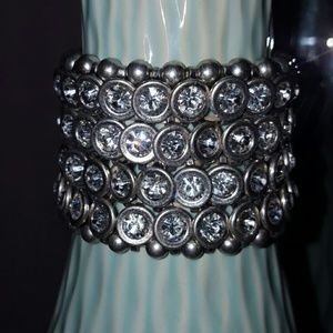 Bracelet  super cute & strechy