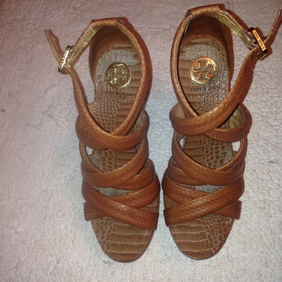 Tory Birch wedges - Picture 4 of 4