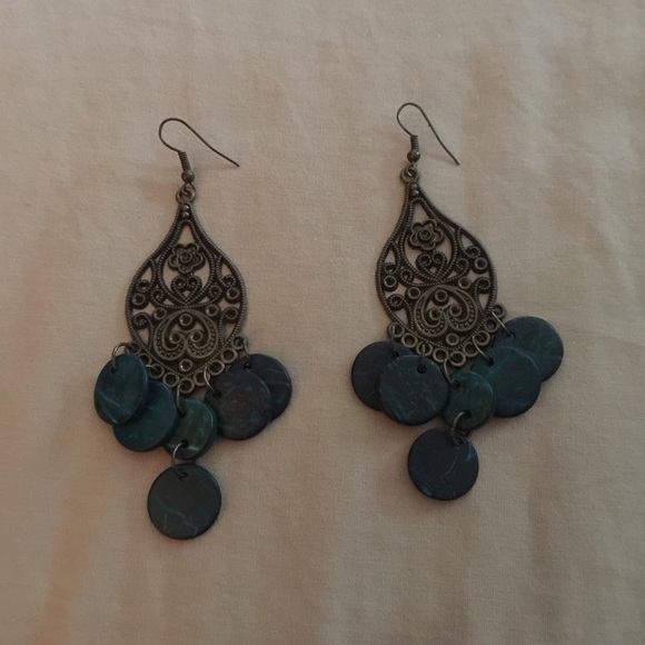 Jewelry - Earrings