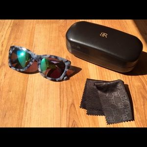 NEW! Banana Republic Sunglasses