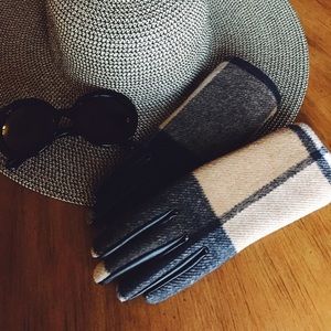 Zara - Wool Blend Gloves