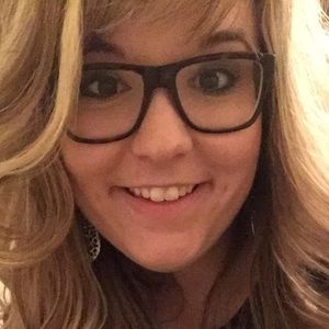 Meet your Posher, Kiersten