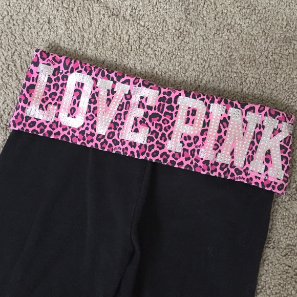Vs Pink yogas