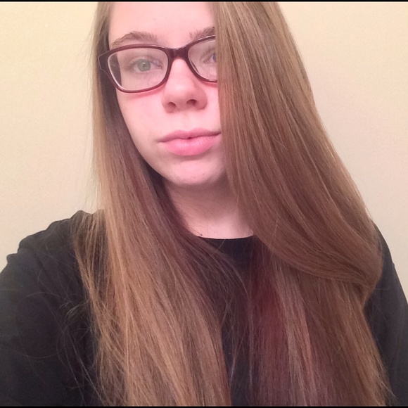 Meet your Posher, Anna - Picture 1 of 1