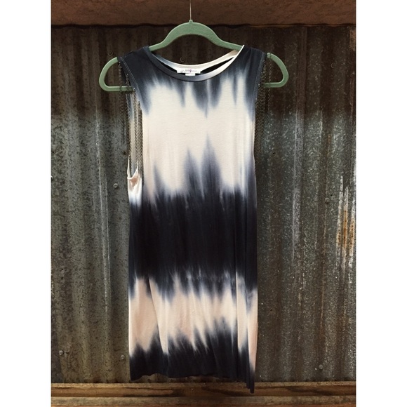 Navy and white tie-dye dress - Picture 2 of 2