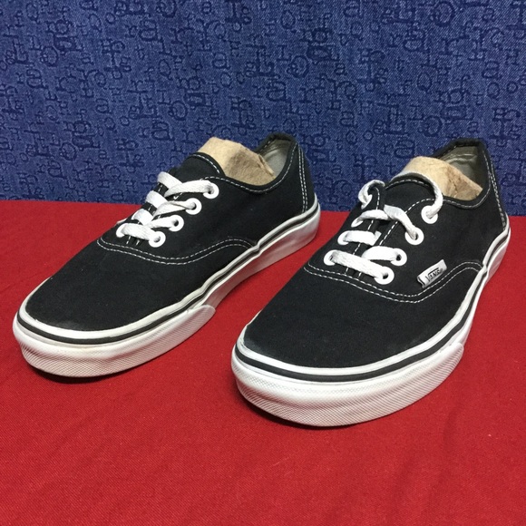 vans shoe skateboard deck