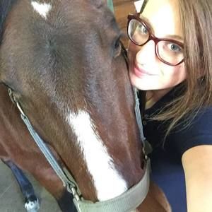 Meet your Posher, Nechie