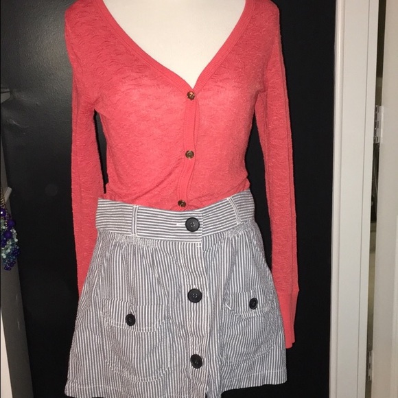 American eagle seersucker skirt!
