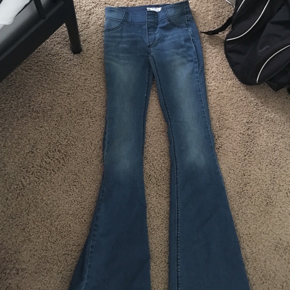 Flare stretchy jeans