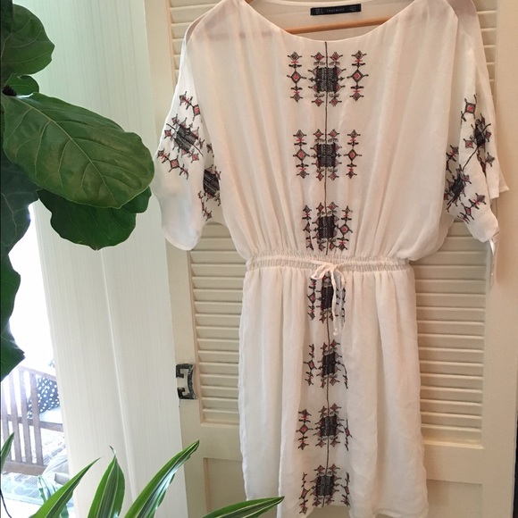 Zara Dresses & Skirts - Zara trafaluc white summer dress
