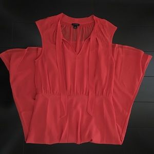 Ann Taylor Size 2 Midi Dress