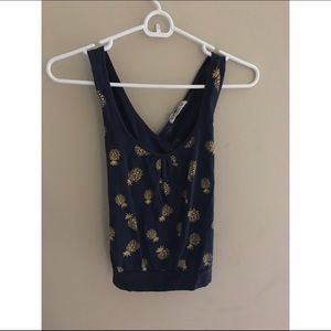 Navy blue pineapple tank top