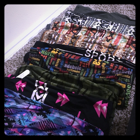 Leggings!! ❤️💛💚💙💜