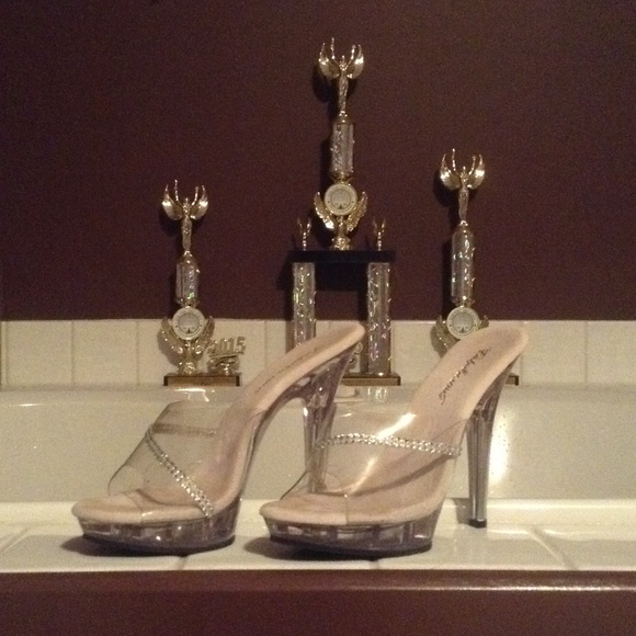 Flash sale!!  Competition heels ✨