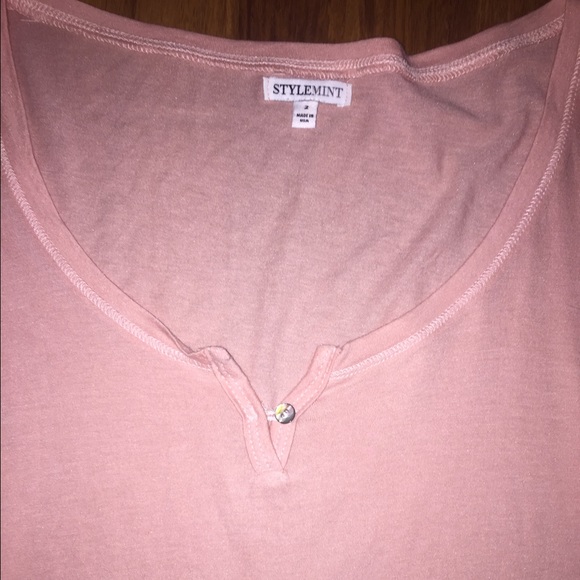 StyleMint Pink 3/4 Sleeve Henley Size 2 (S) - Picture 3 of 4
