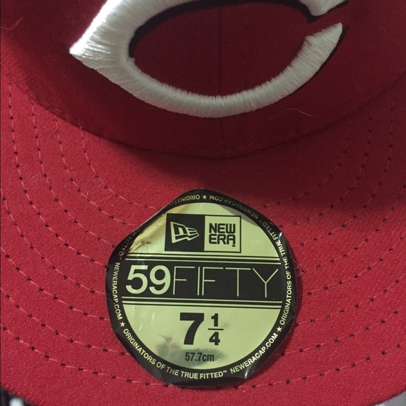 Cincinnati Reds hat - Picture 3 of 4