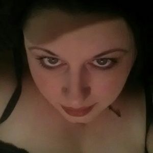 Meet your Posher, Neely