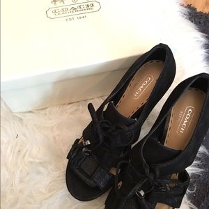 COACH teagan leather black shimmer heels
