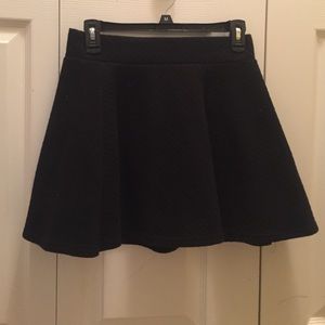 black skirt