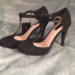 Black T-Strap 4in Heels