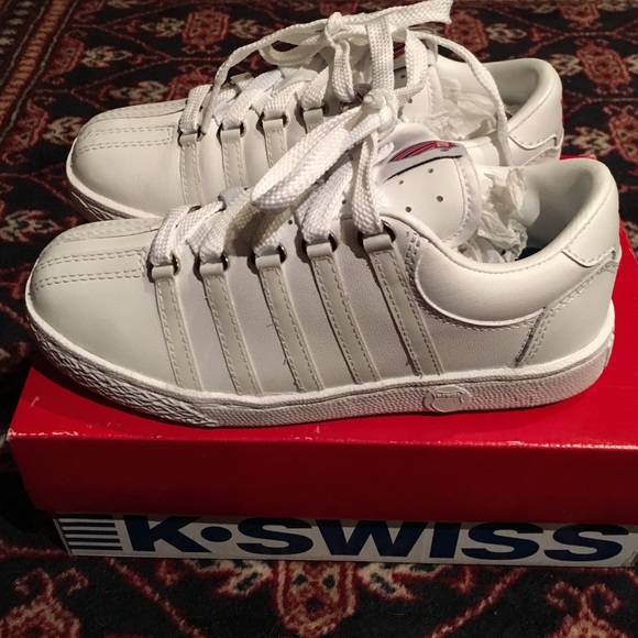 NWT K-Swiss Child's Sneaker - Picture 2 of 3