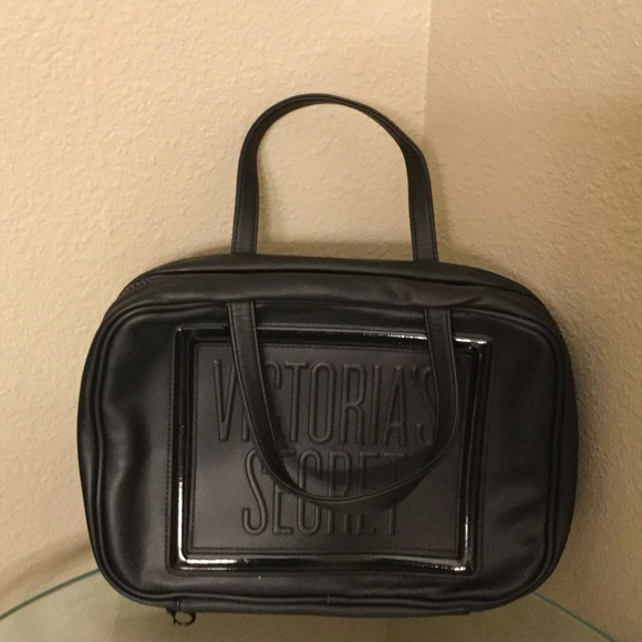Cosmetic bag