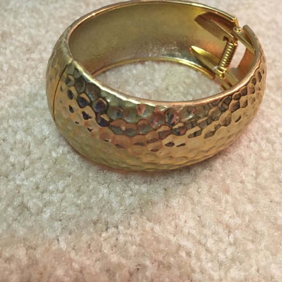 Gold Snap Close Cuff - Picture 2 of 2