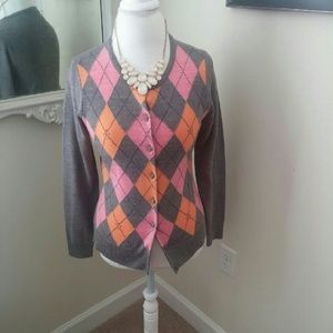 ??Pink, Orange, and Grey Argyle Sweater