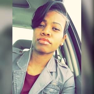 Meet your Posher, Polly