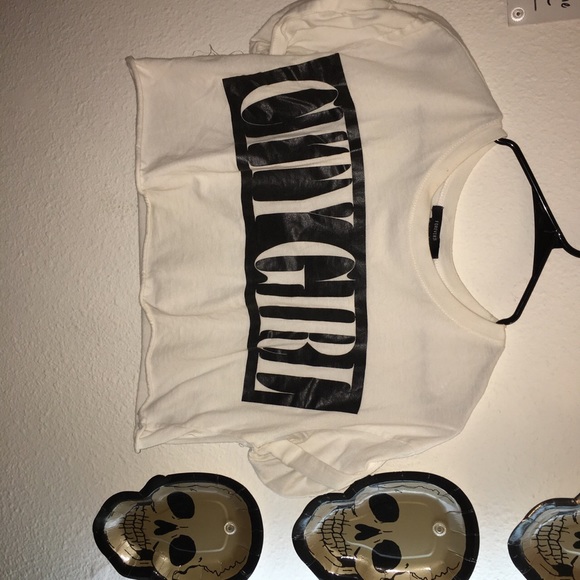 "City Girl" crop top