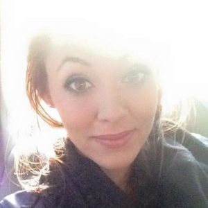 Meet your Posher, Taralea