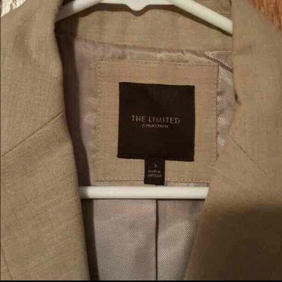 Limited blazer - Picture 2 of 3