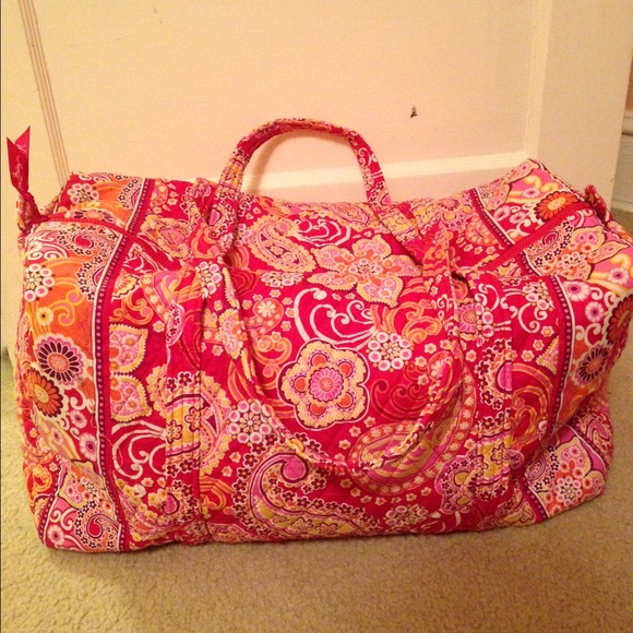 Vera Bradley Large Duffle in Raspberry Fizz