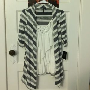 NWT Half-Length Sleeve Shirt/Tank Combo - Size Med