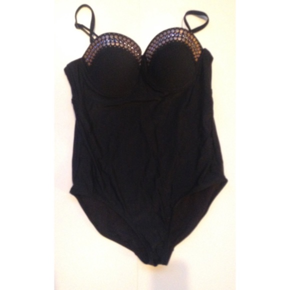 One piece swimsuit