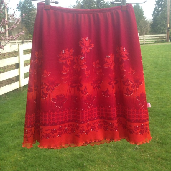 Vibrant magenta orange skirt by Rip Curl Girl - Picture 4 of 4