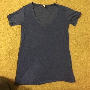 V neck tee