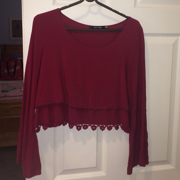Red long sleeve crop top