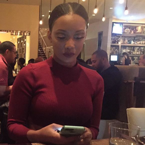 Meet your Posher, Whitnye - Picture 1 of 1