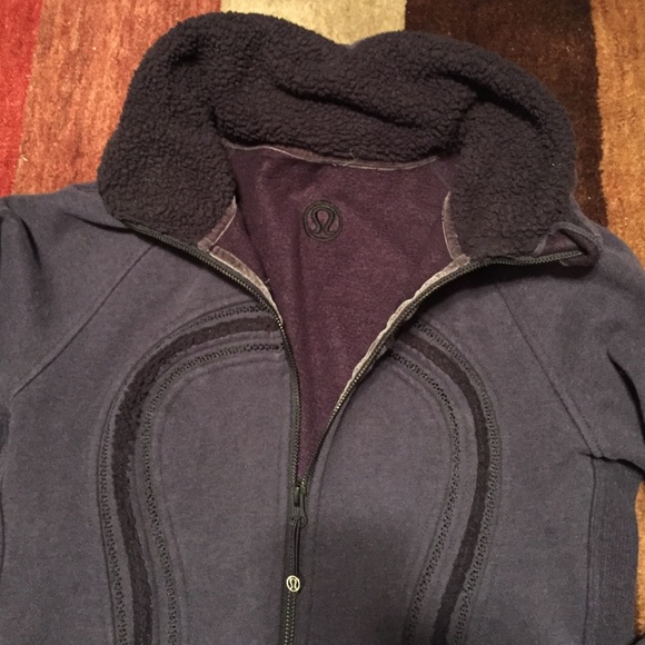 Cozy Lululemon blue scuba zip up. - Picture 2 of 3